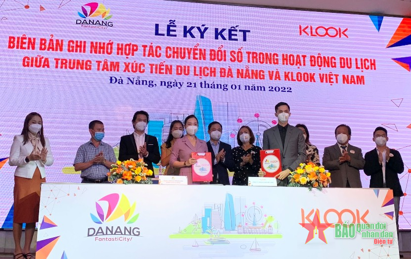 Ký kết hợp tác chuyển đổi số trong hoạt động du lịch